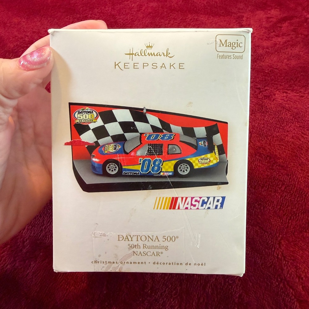 Hallmark Keepsake 2008 NASCAR Daytona 500 50th Running Sound Ornament QXI2171